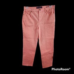 Gloria Vanderbilt Size 12 Peach Amanda Jeans Five Pocket Zip And Button Closure